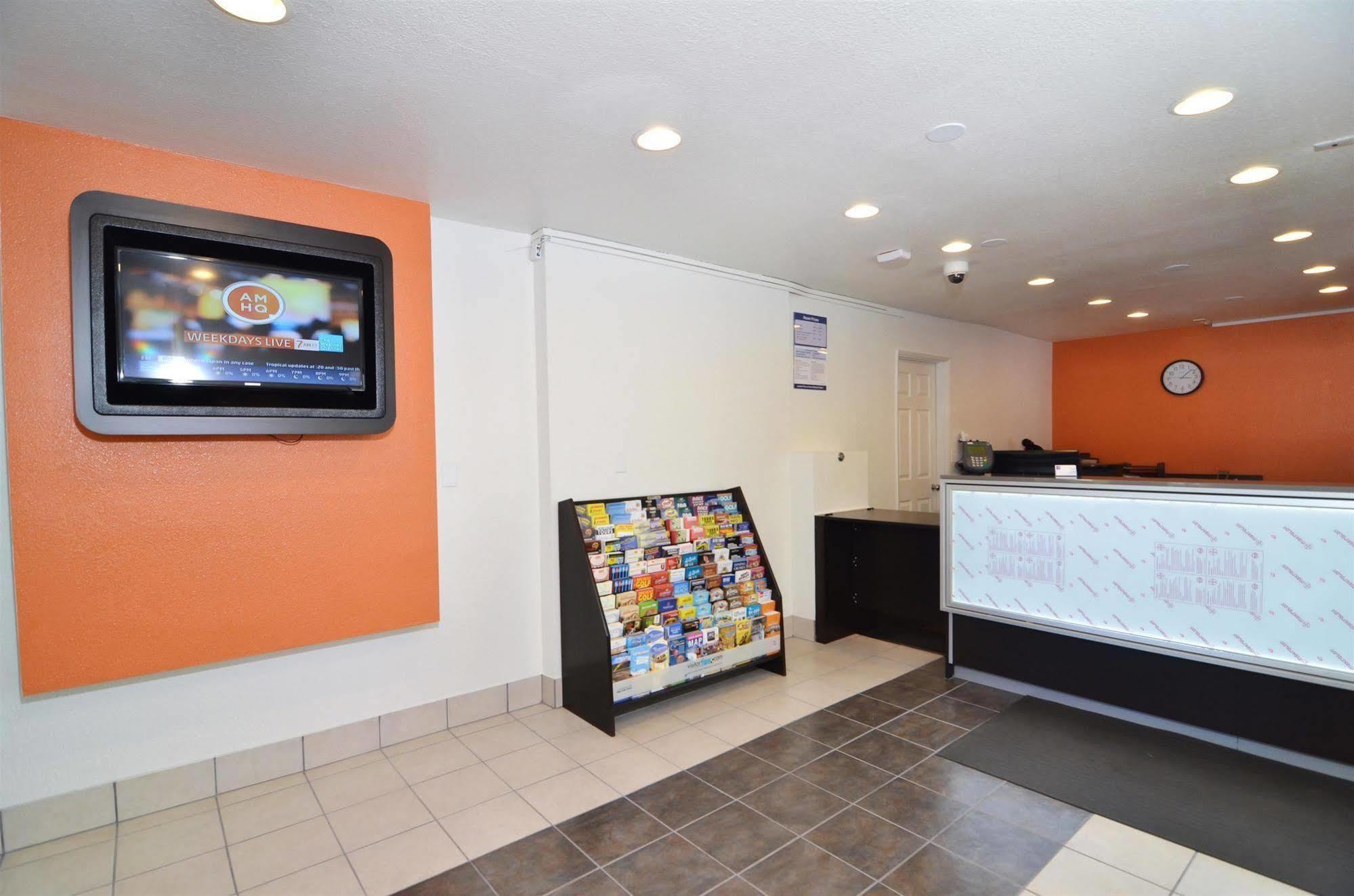 Motel 6-Palm Springs, Ca - East - Palm Canyon Exteriör bild